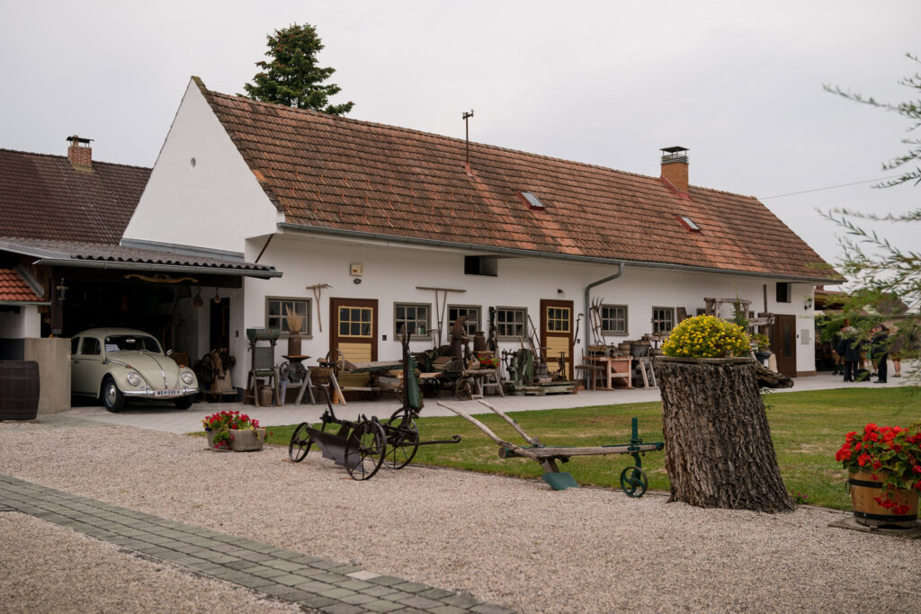 Diverse landwirtschaftliche Geräte