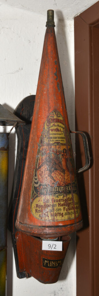 Feuerlöscher